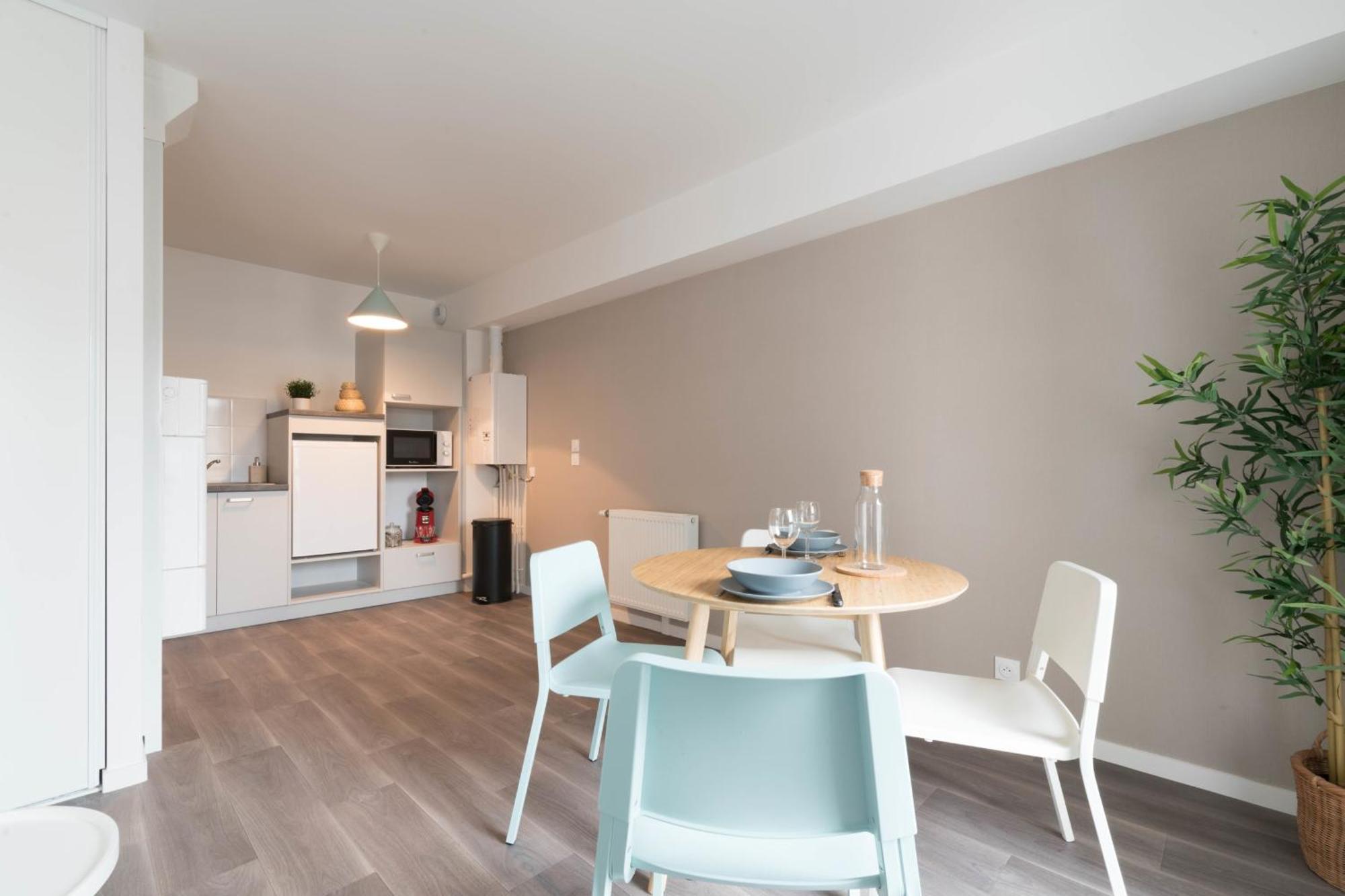 NATHAN - Appartement proche gare, arrivée 24 24 Le Mans Exterior foto
